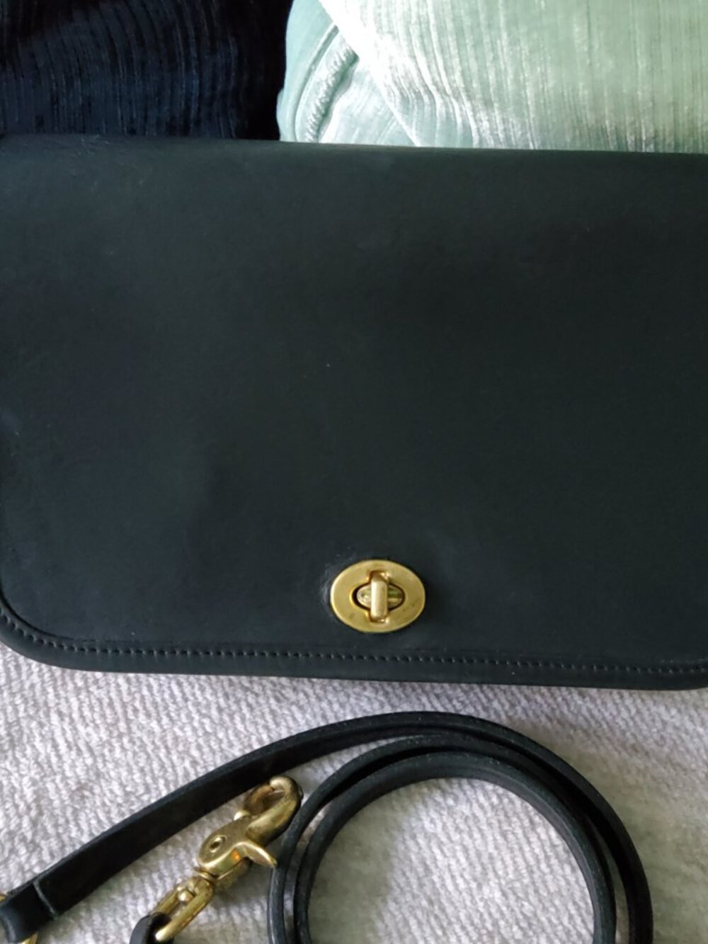 Navy Vintage Coach Pocket Purse 9755 - Picture 2 of 10